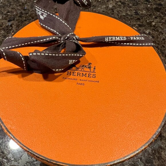 Hermes Fantaisies Indiennes Silk Plisse Scarf Loic Dubigeon 1986 VIntage Ivory - Picture 2 of 16